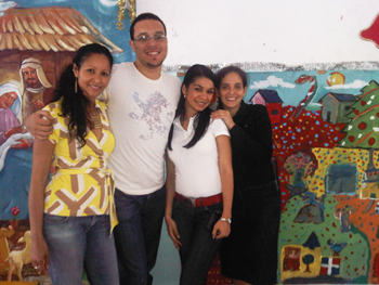 At left, UAlbany grad students Lissette Acosta-Corniel and Gabriel Guadalupe in the Dominican Republic