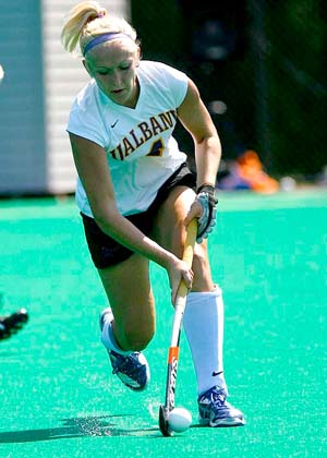 UAlbany sophomore field hockey star Daphne Voormolen