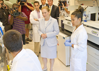 Senator Gillibrand tours UAlbany's Cancer Research Center before announcing legislation to spur the growth of science and technology jobs across New York. (Photo Mark Schmidt)
