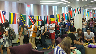 UAlbany welcomes international students, Fall 2015.
