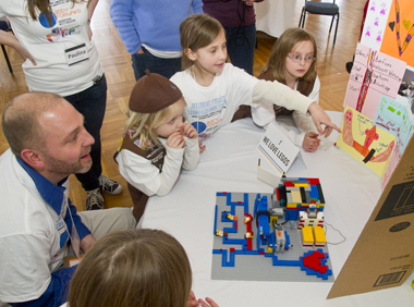 Students with Legos model