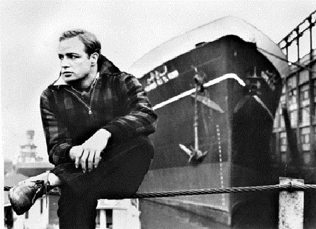 An assessment of the movie on the waterfront by elia kazan