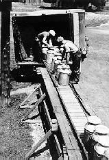 1939 DFU Milk Strike in Heuvelton and Canton - circumventing the DFU blockade.