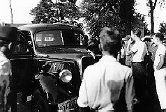 1939 DFU Milk Strike in Heuvelton and Canton - pickets in Canton.