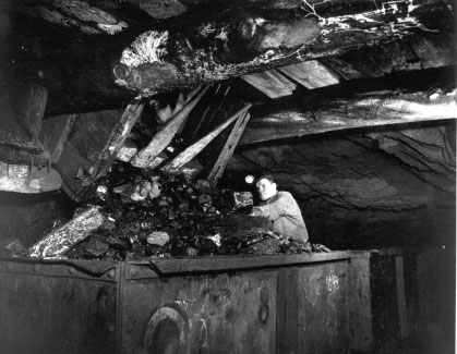 LC&N Exhibit: Miner Leveling Coal off in Mine Car, No. 8 Colliery