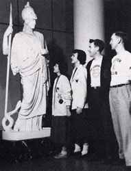 Minerva Statue & Students in Draper Hall