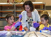 RNA scientists introduce local children to STEM.