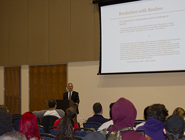Alan Bersin speaks in UAlbany's Campus Center.