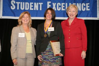 Kimberly Moonan accepts Chancellor's award
