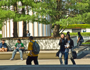 Students stroll on the AScademic Podium