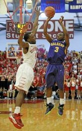 Danes' DJ Evans shoots over Stony Brook's Anthony Jackson