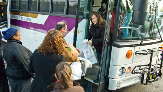 UAlbany students are giving back to families in need during the Holidays.
