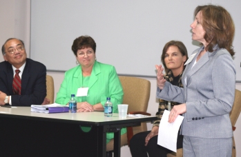 UAlbany CTG director Theresa Pardo speaks before a panel on IT in Norway