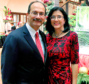 UAlbany President Havidán Rodríguez with his wife, Rosy Lopez.