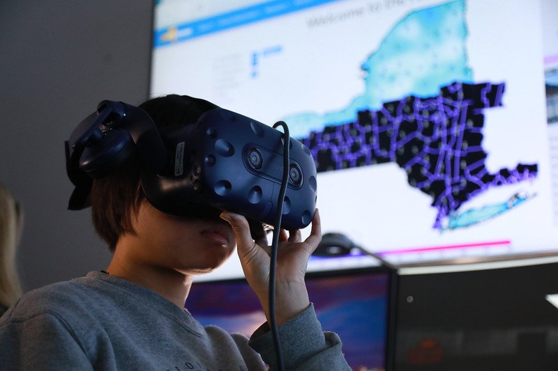 researcher with vr goggles