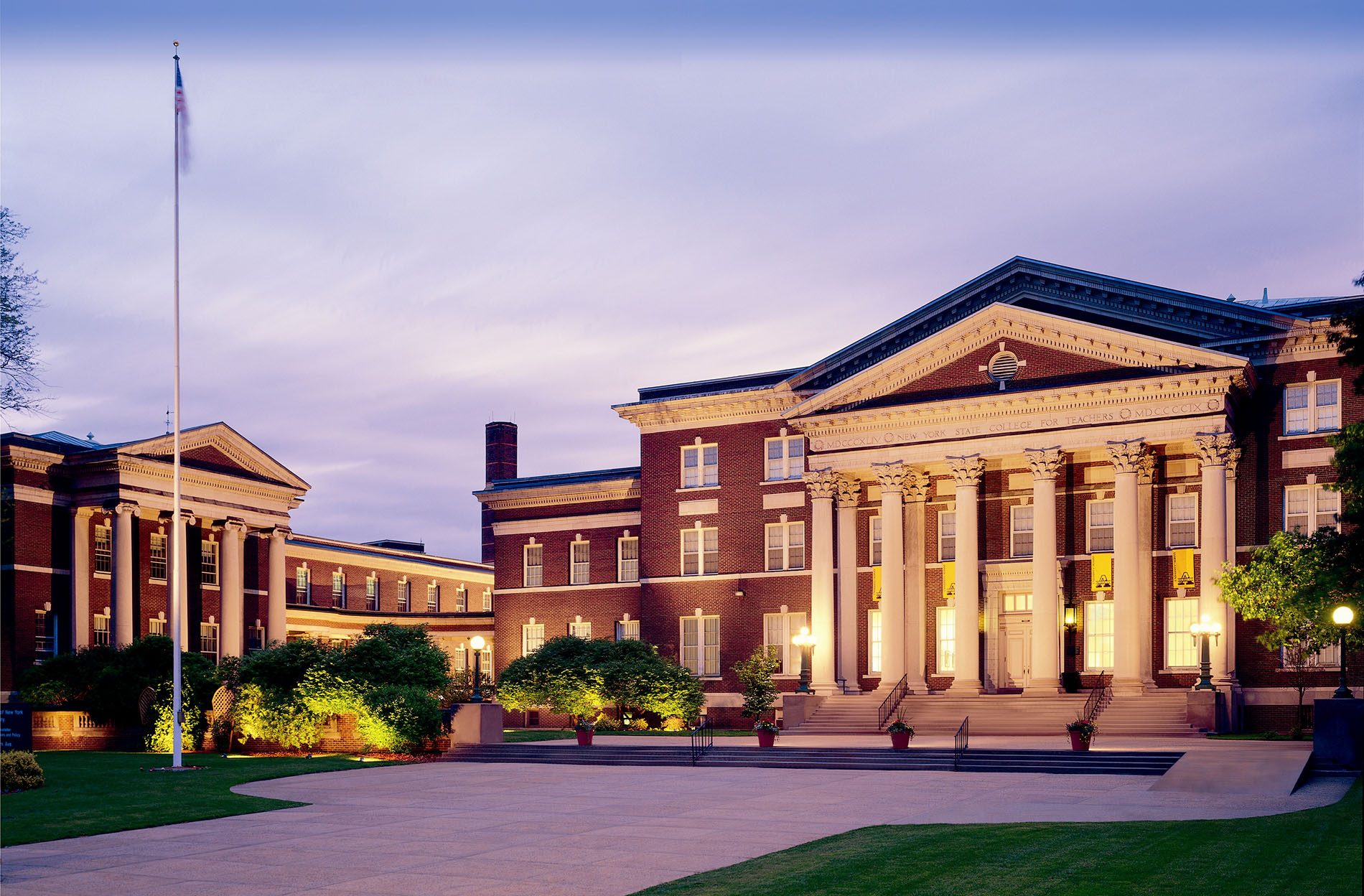 Draper Hall on the Downtown Campus at twilight.