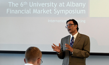 Business Dean Nilanjan Sen speaks at finance symposium