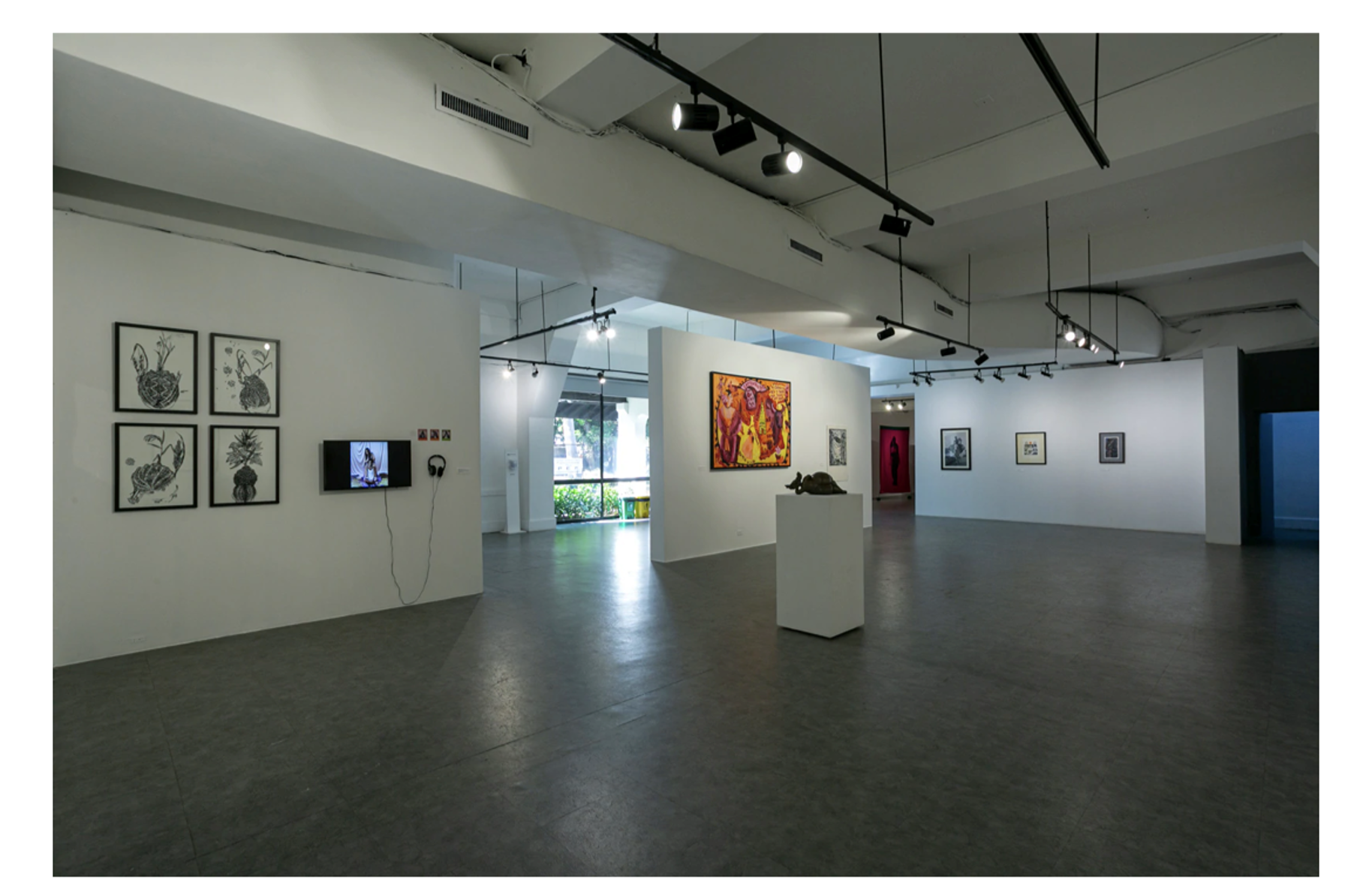 Keeping Seeds in the Hair Exhibition interior view