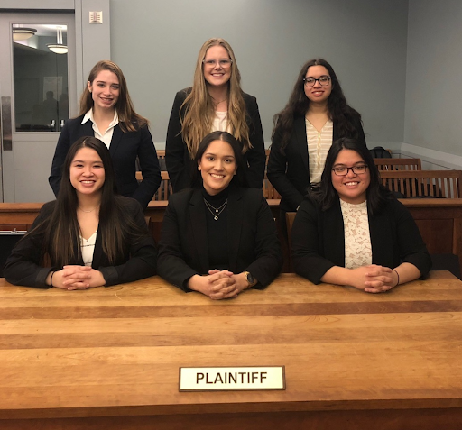 A group of students at Mock Trial competition