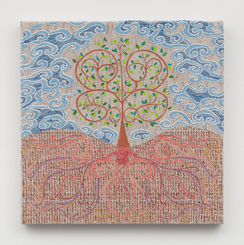 In Shapes in Time (2022), woven and embroidered trees are juxtaposed with painted numbers appearing like computer code — conjuring associations between natural root systems, “root directories” in computer science, and the numbered shafts and pedals of the loom used to handweave the fabric itself.