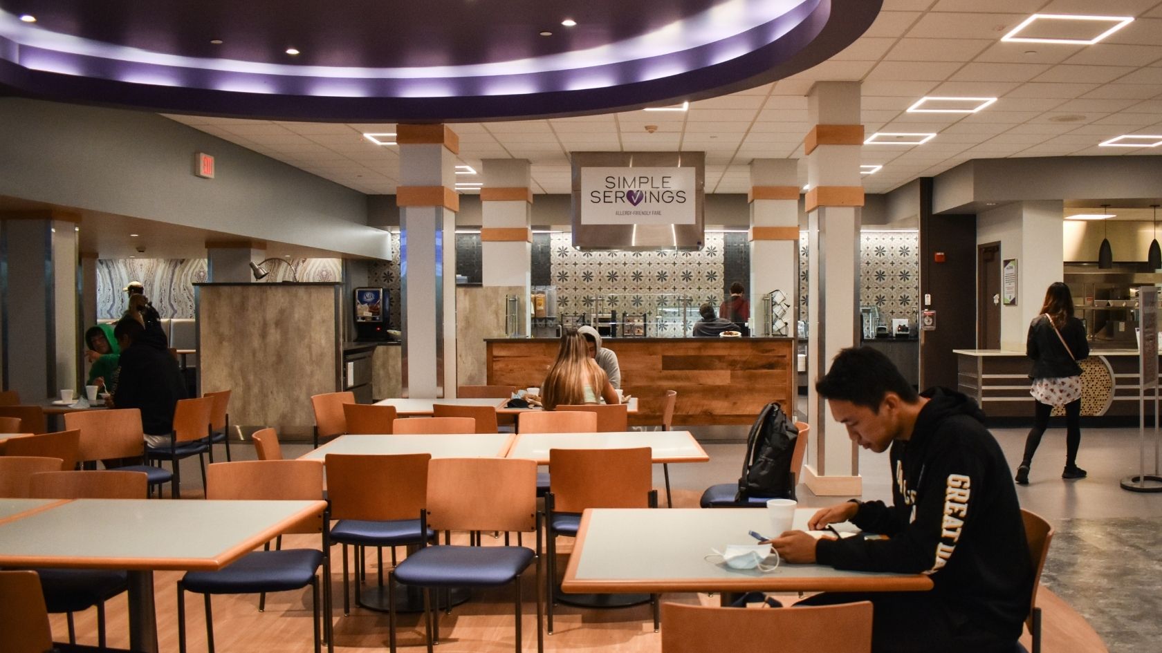 Students eating at Indigenous Quad 