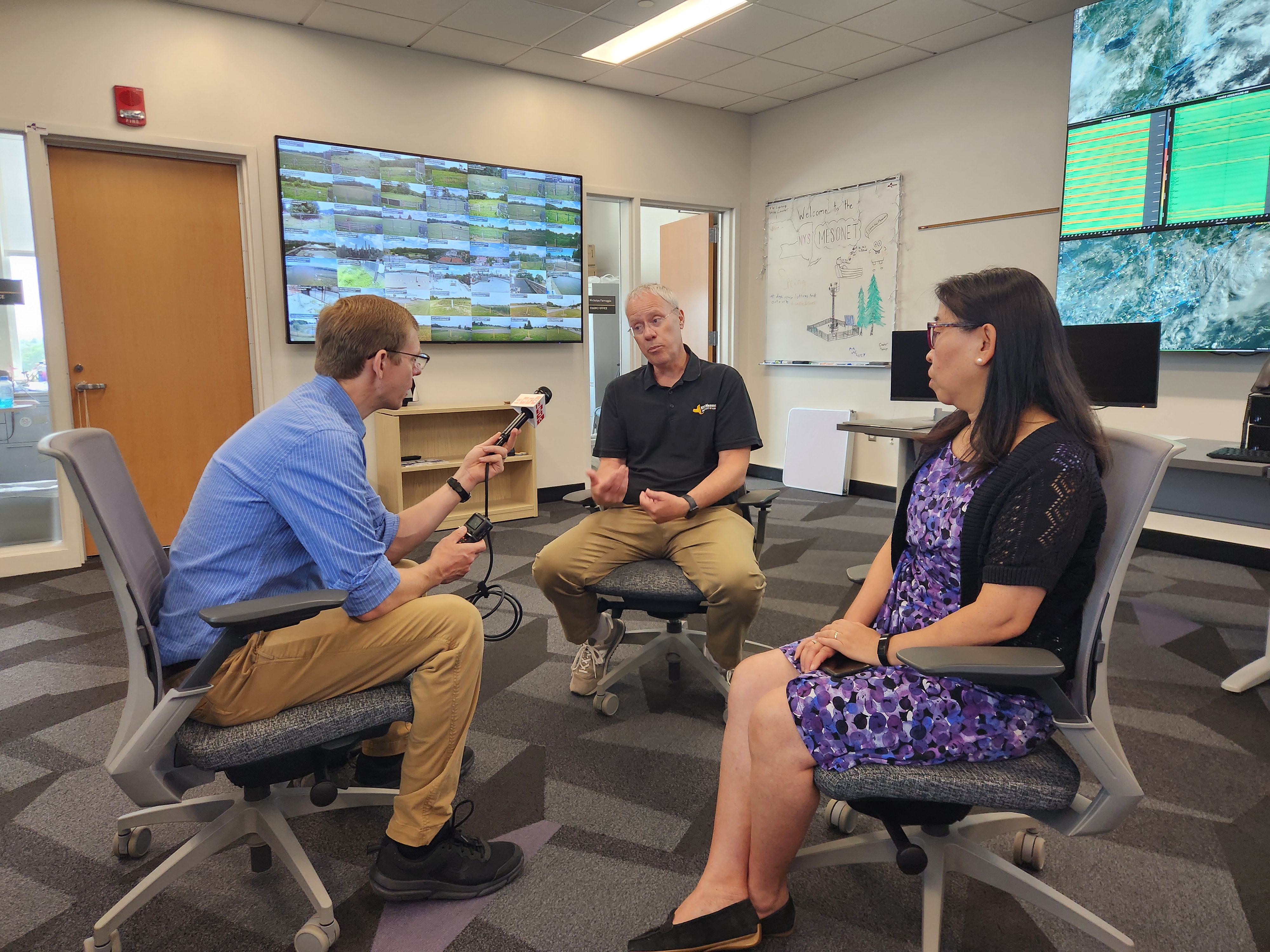 Jimmy Vielkind of WNYC interviews Chris Thorncroft and June Wang from the NYS Mesonet operations center.