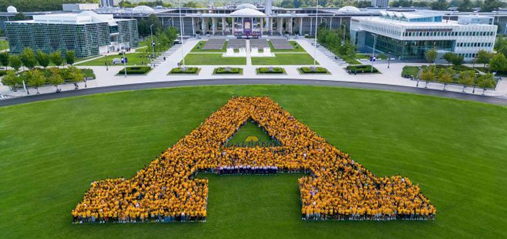 Students forming an A in Collins Circle.