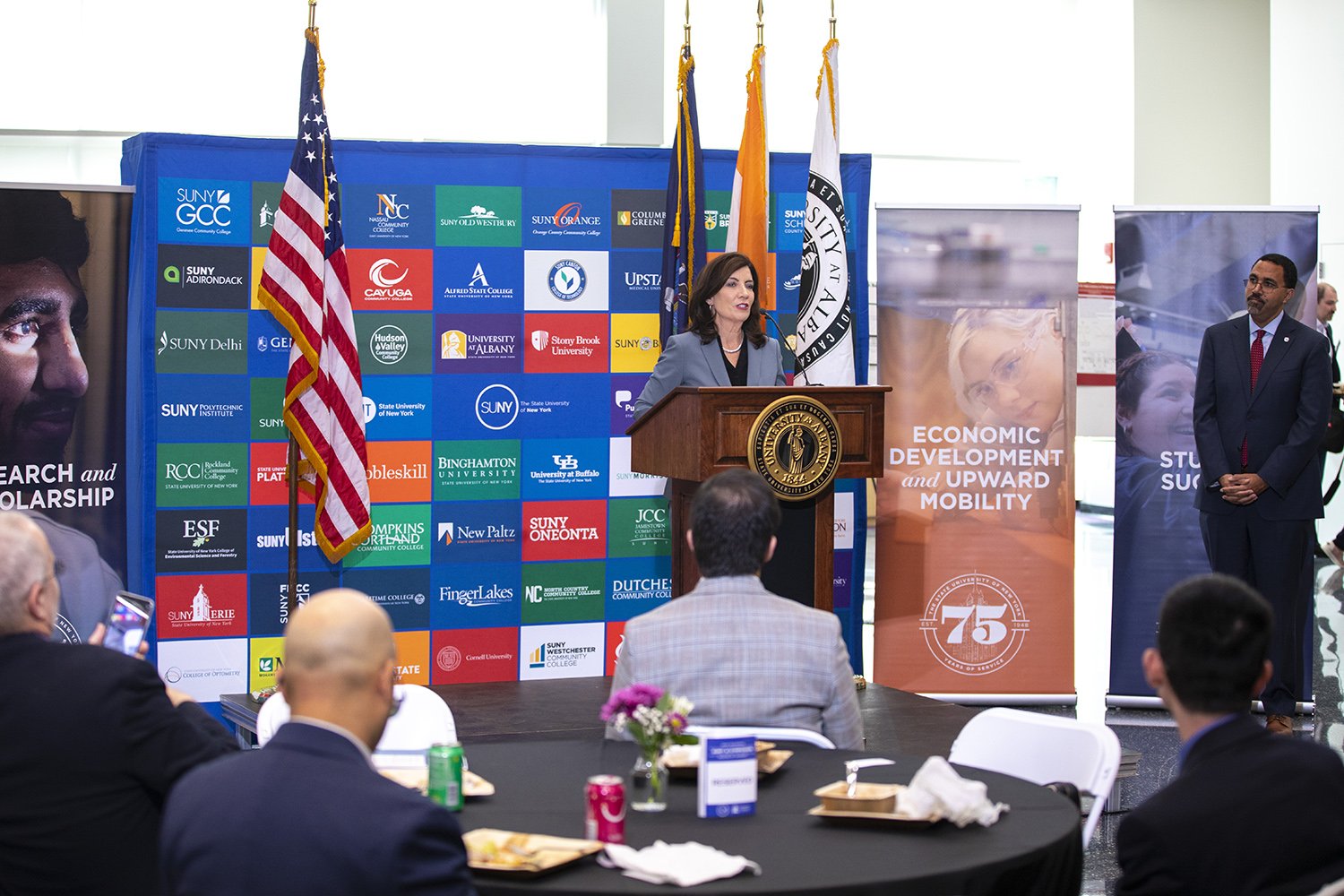 Gov. Cathy Hochul announces a new partnership between UAlbany and IBM at the SUNY AI Symposium on Oct. 16. (Photo by Patrick Dodson)