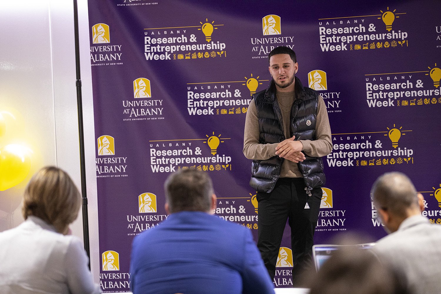 Students participate in the  2023 Quick Pitch Competition inside ETEC at UAlbany.