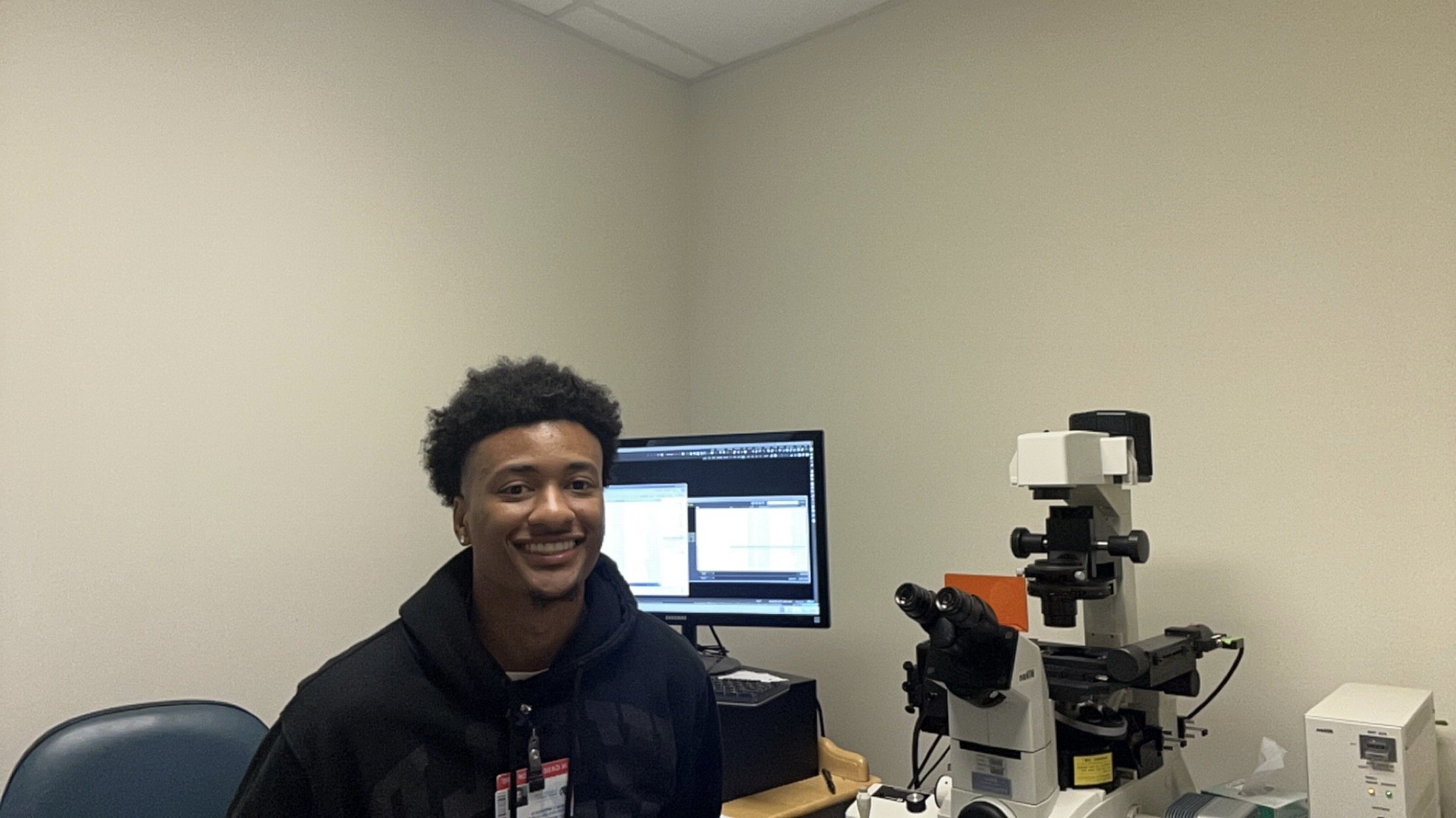 George Spencer at work in the DiPersio lab at Albany Medical College.