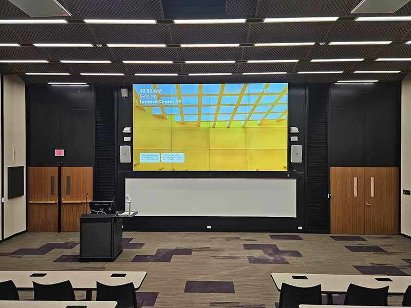 Image of the newly renovated lecture center.