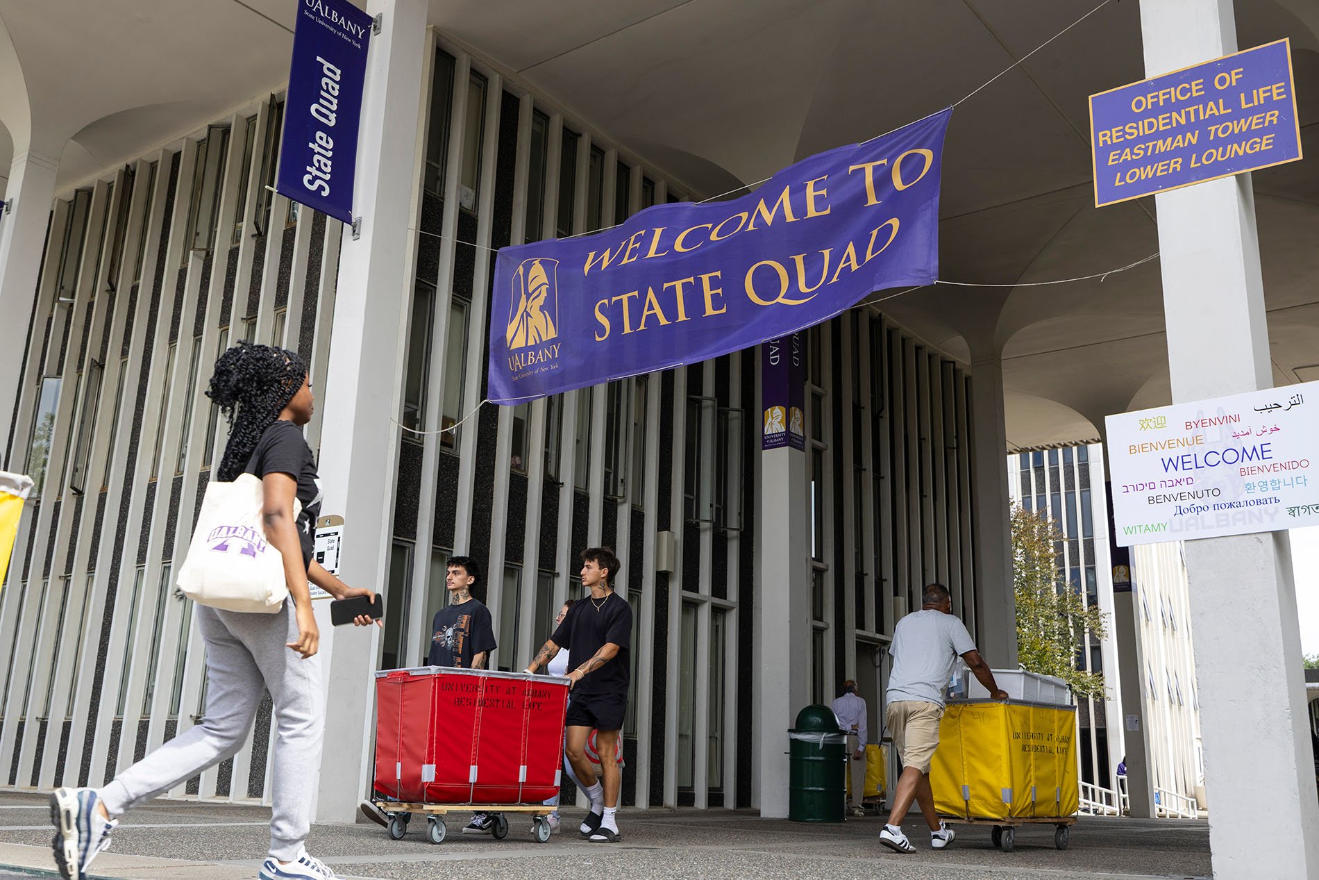 Move-In on UAlbany's State Quad