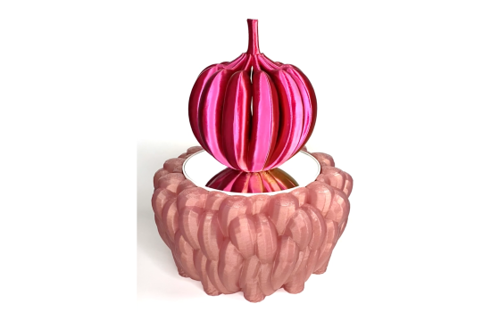 Banana Pumpkin sculpture by Gracelee Lawrence