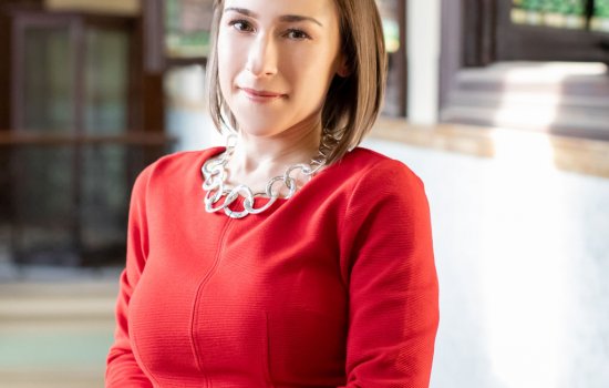 Prof. Erica Fretwell