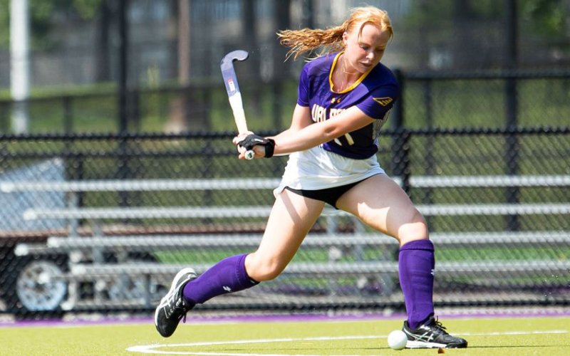 field-hockey-s-smisdom-an-nfhca-all-american-university-at-albany