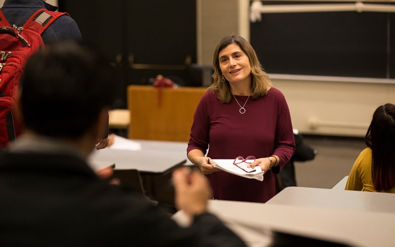 Erin Bell delivering a lecture in 2018