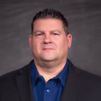 Stephan Grunow, UAlbany Classes of 1997 and 2003, Excellence in Science & Technology Award reicpient