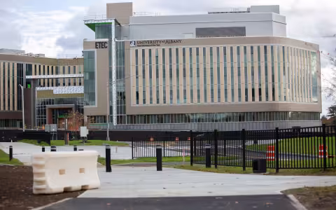 Photo of the outside of ETEC's construction site.