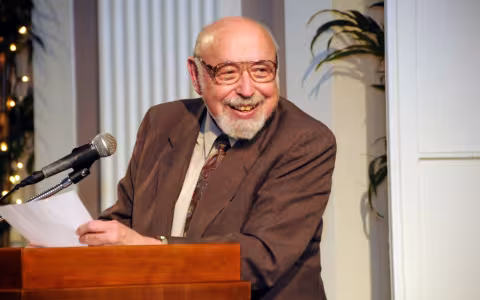 Distinguished Professor Emeritus Hans Toch delivers the keynote speech at the School of Criminal Justice 40th Anniversary celebration (2008)