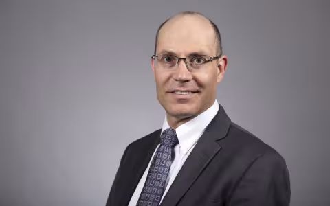 Headshot of Gary Ackerman, associate professor at CEHC.