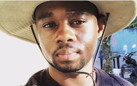 UAlbany PhD student and Graduate Ambassador Xavier McClean wearing his anthropology gear.