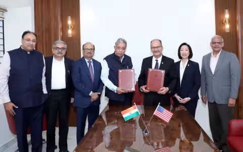 UAlbany leadership visits India to sign agreements and establish collaborations with local schools and universities
