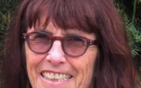 Linda Farthing