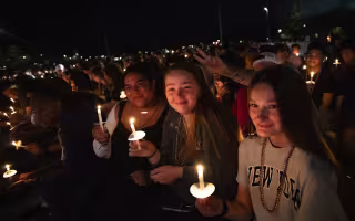 Students attend Convocation by Candlelight