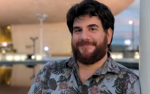 A portrait of Thomas Bartlett