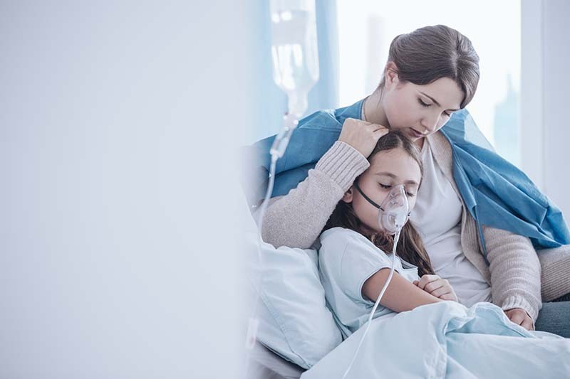 Mother and child with cystic fibrosis