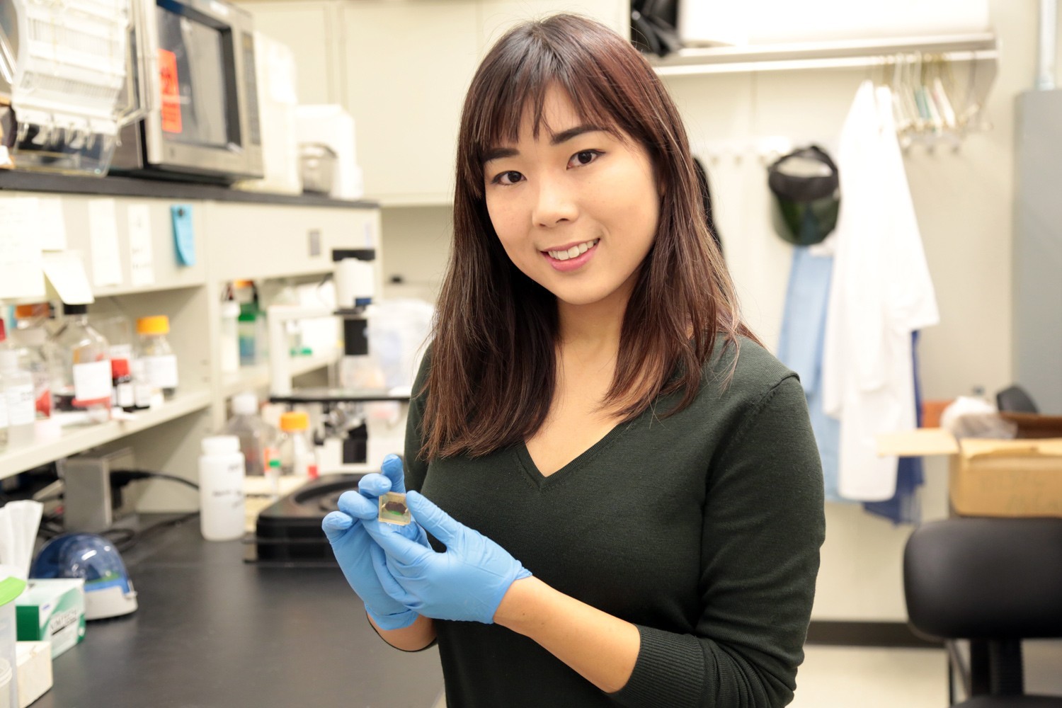 A student conducting research in a UAlbany nanotechnology lab.