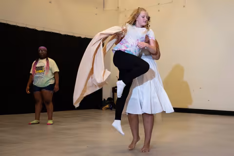Girls Inc. Eureka! program camp at UAlbany 2019 - Exploring physics of dance