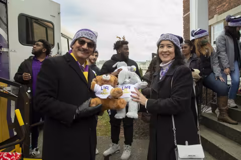 UAlbany, Northern Rivers holiday giving program partnership.