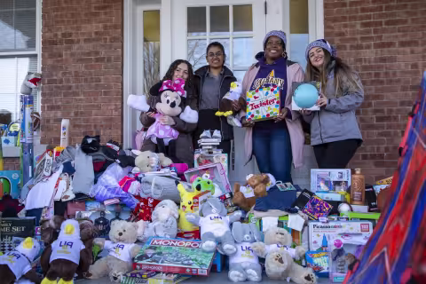 UAlbany, Northern Rivers holiday giving program partnership.